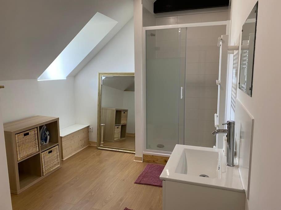 Appartement Emy Spacieux Et Lumineux Sedan Luaran gambar